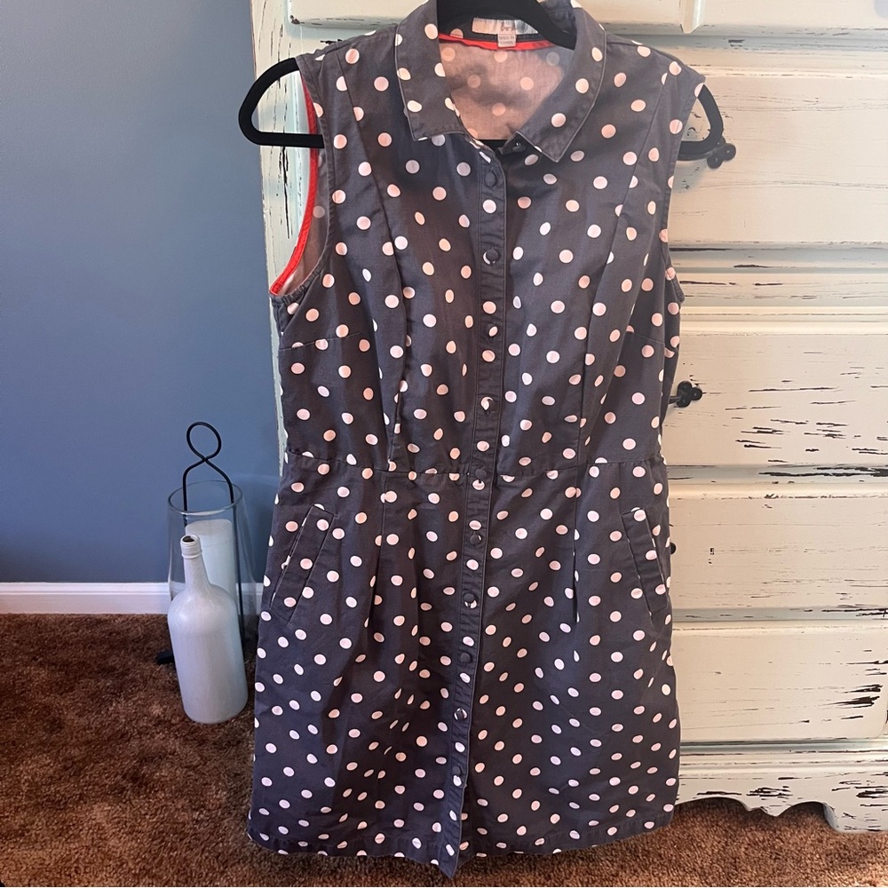 Boden Navy and White Polka Dot Dress. 100% cotton, size 10R.